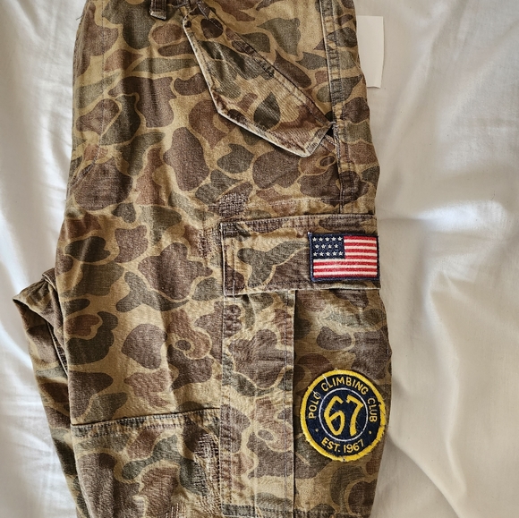 Polo Ralph Lauren Voyager Patchwork Camo Utility Cargo Pants. New with tags. - Picture 4 of 14